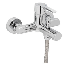 Single lever bath mixer with kit